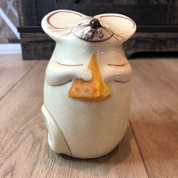 VTG NS Gustin Pottery Parmesan Cheese Shaker Mouse Hand Painted Kitsch Kitchen - Picture 3 of 10